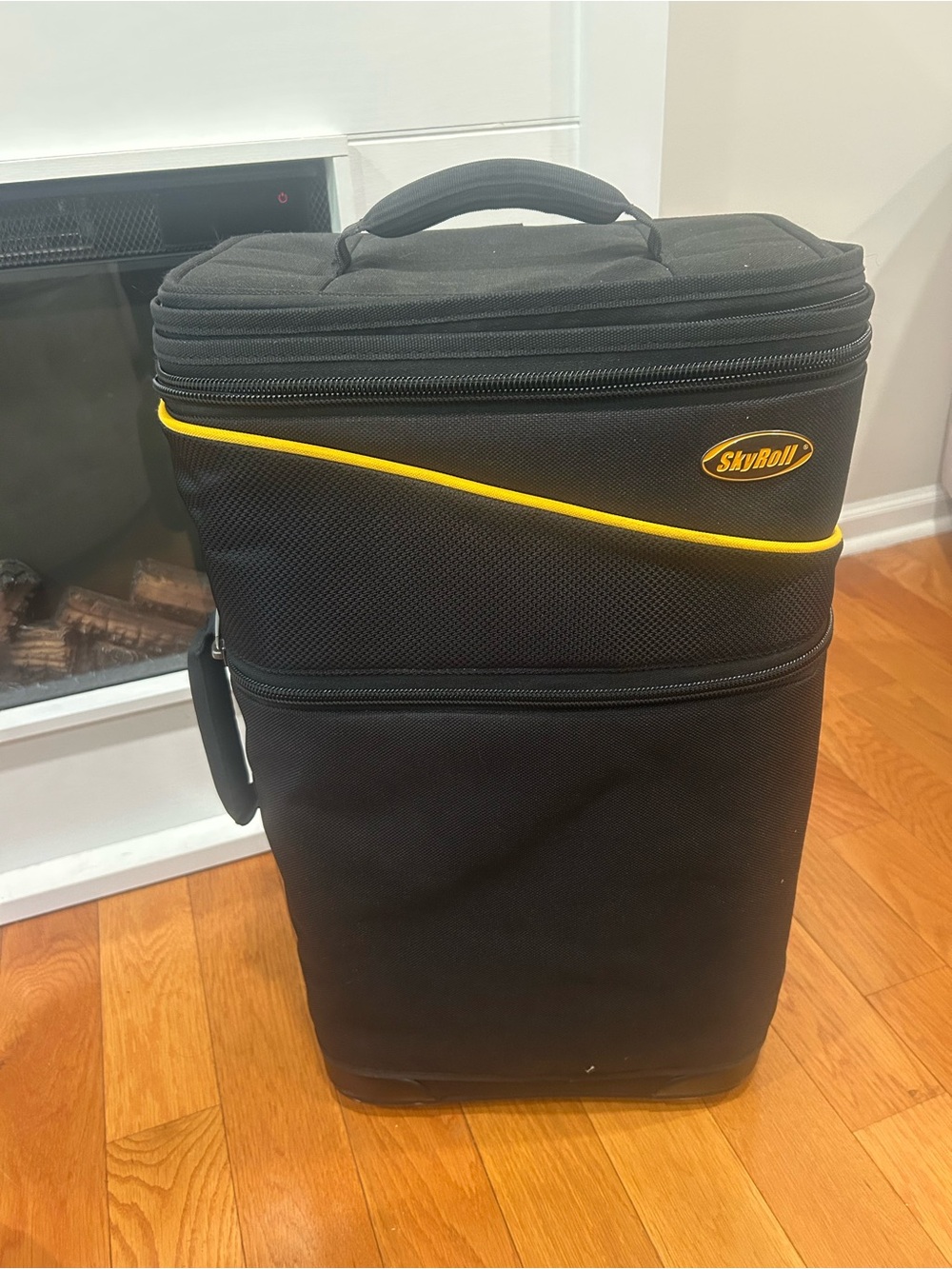 Skyroll carry-on luggage-garment bag
